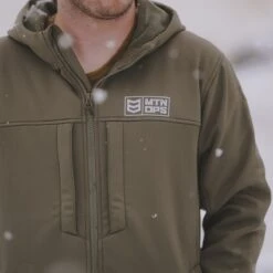 PEAK SOFT SHELL JACKET -Mtn Ops Shop peak soft shell jacketjacket8304609401 629786