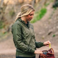 STREAMLINE WOMENS WINDBREAKER -Mtn Ops Shop streamline womens windbreakerwindbreaker8463667701 646605