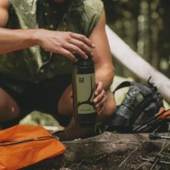 STRONG SIDE SQUEEZE BOTTLE -Mtn Ops Shop strong side squeeze bottlebottle8414560032 102493