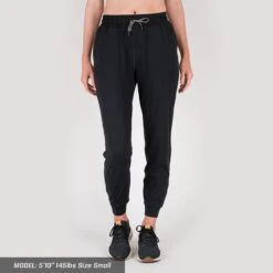 WOMEN'S REVIVE JOGGER