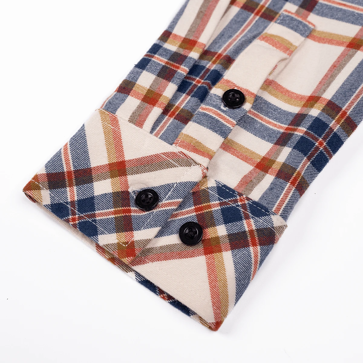 WOMEN'S TAMARACK PLAID FLANNEL 8 WOMEN'S TAMARACK PLAID FLANNEL - Image 6